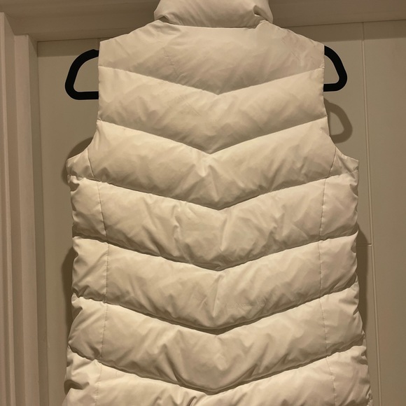 White North Face 700 down-filled puffer Gilet small - Picture 3 of 8